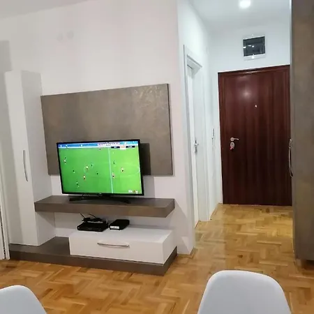 Carmen Deluxe * Novi Sad