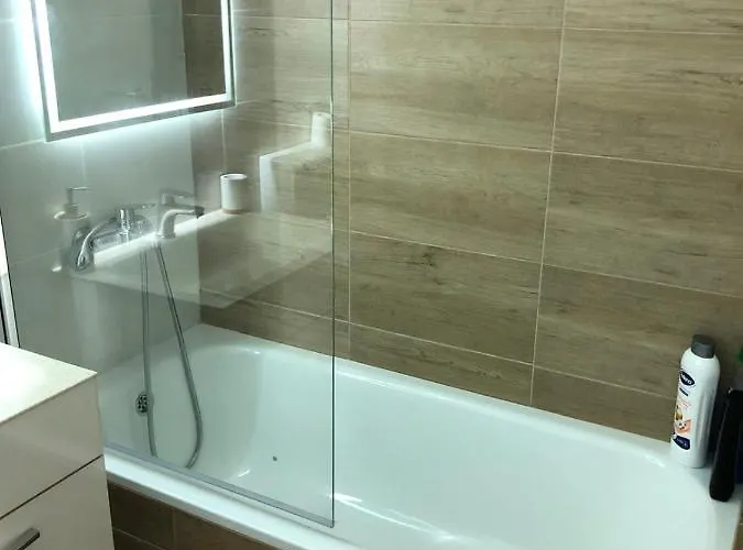 Carmen Deluxe Újvidék